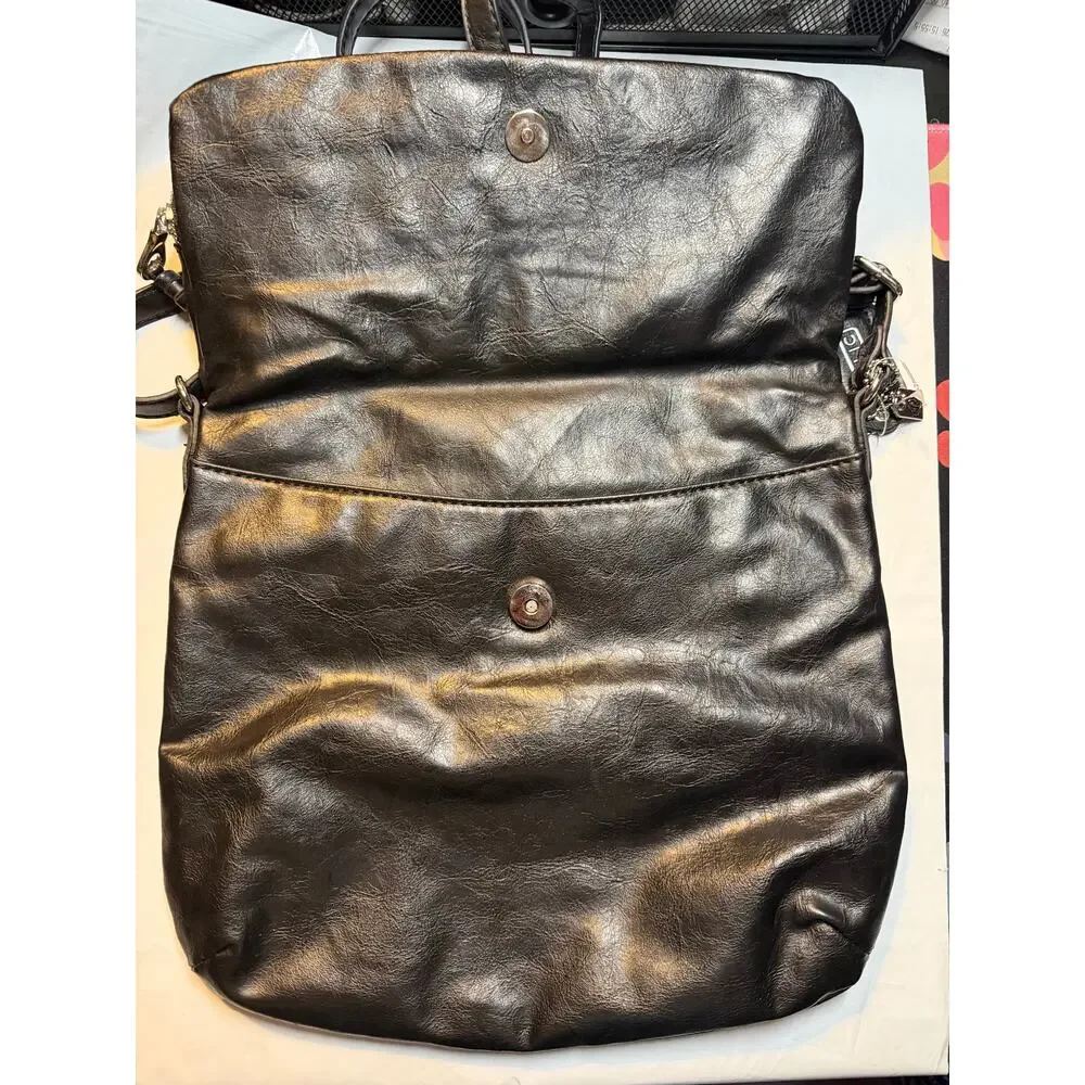 Relic Black Foldover Crossbody Shoulder Bag Silver Hardware Like New